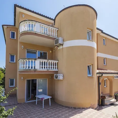 Apartman Canaria Pula
