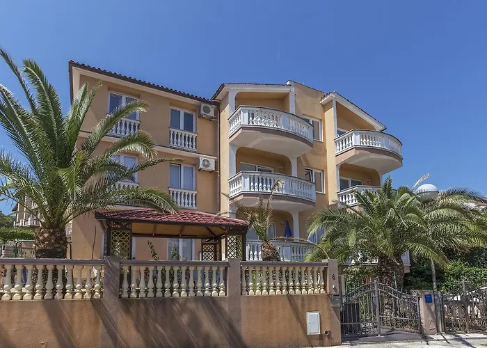Διαμέρισμα Canaria