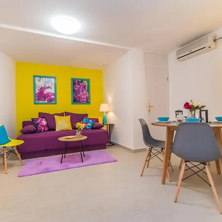 Apartment Canaria Pula