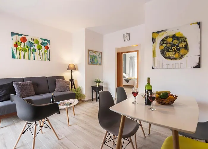 Canaria * Πούλα